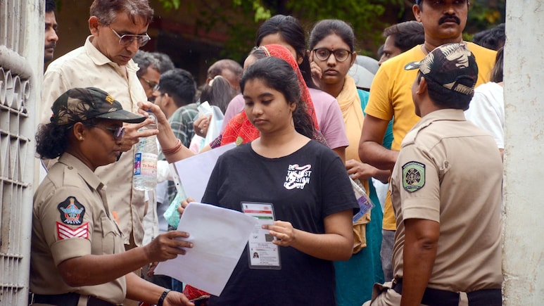 NEET री-एग्जाम: पेपर लीक के दावों को NTA ने बताया गलत, अभ्यर्थियों को दी चेतावनी