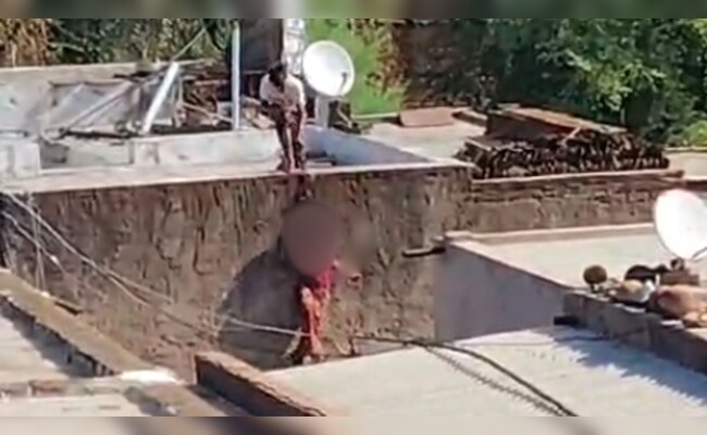 Madhya Pradesh Man Attacks Teen's Face With Axe 20 Times, Tries To Hang Her, Arrested