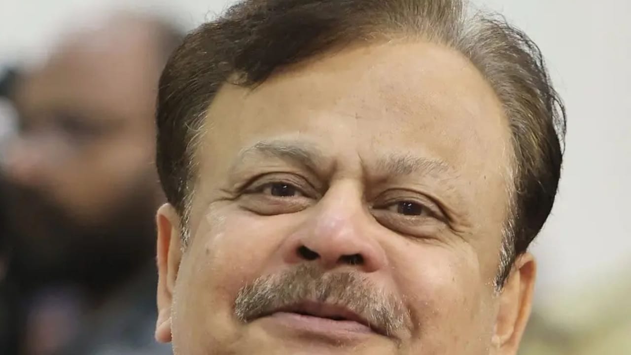 बिहार के लाल का कमाल, दिल्ली से पढ़े बिश्वनाथ सिन्हा संभालेंगे केरल की प्रशासनिक कमान