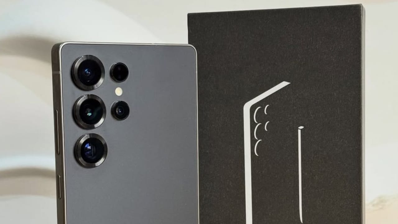 सीधे ₹58,000 की महाबचत! मात्र ₹72,000 में मिल रहा है Samsung का ₹1.30 लाख वाला S25 Ultra