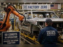 'Cobots' Replace Humans: Now 50 Robots Will Do Work Of Over 1,000 Employees At GM's Detroit Plant