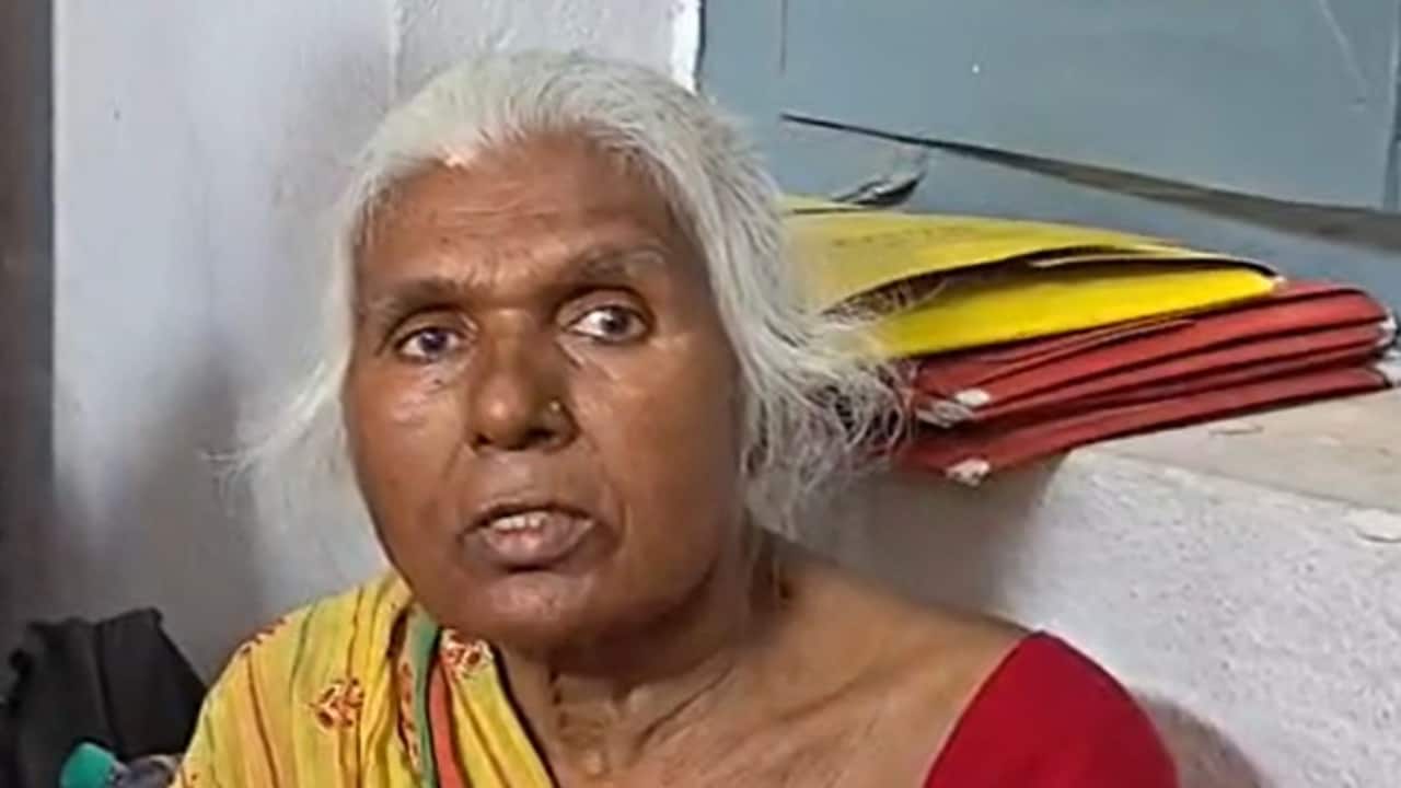 'मुझे लोग भूत बुलाने लगे हैं'... सरकारी विभाग के कारनामे से 