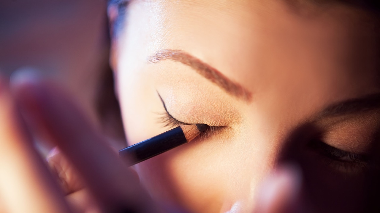 Explore the most common reasons for smudged kajal