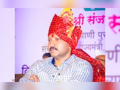 ओमराजे निंबालकर का शिंदे के साथ जाने का एलान, ऑपरेशन टाइगर फिर से ऑन