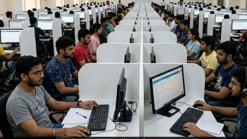 CG Teacher Recruitm: 5 हज़ार पदों पर होगी शिक्षकों की भर्ती, दोपहर में होगी परीक्षा और शाम को जारी होगा परिणाम