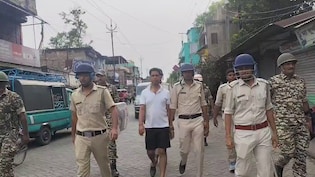 जिस इलाके में कभी था जहांगीर खान का दबदबा, वहां हाफ पैंट में पुलिस ने निकाली परेड