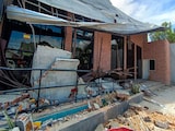 6.7 Earthquake Shakes Part Of Indonesia, Causing Scattered Damage 6.7 Earthquake Shakes Part Of Indonesia, Causing Scattered Damage