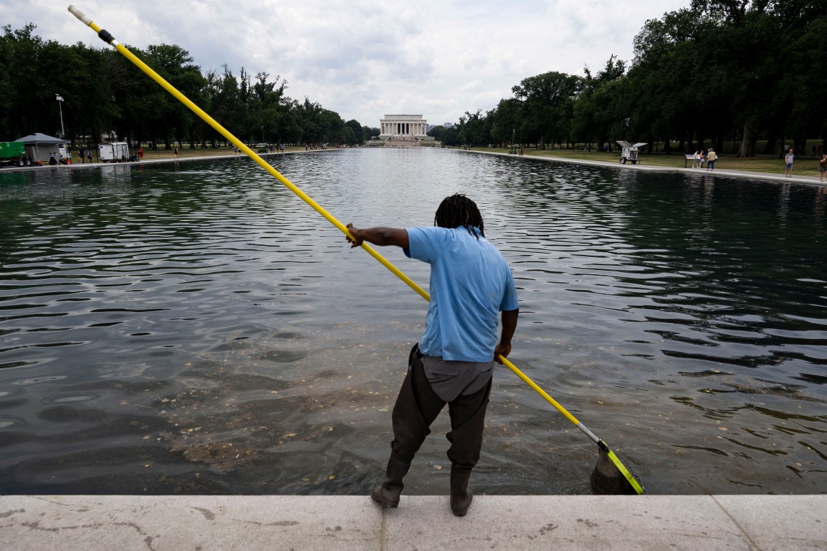 Trump Threatens Prison For Damage To Washington Reflecting Pool