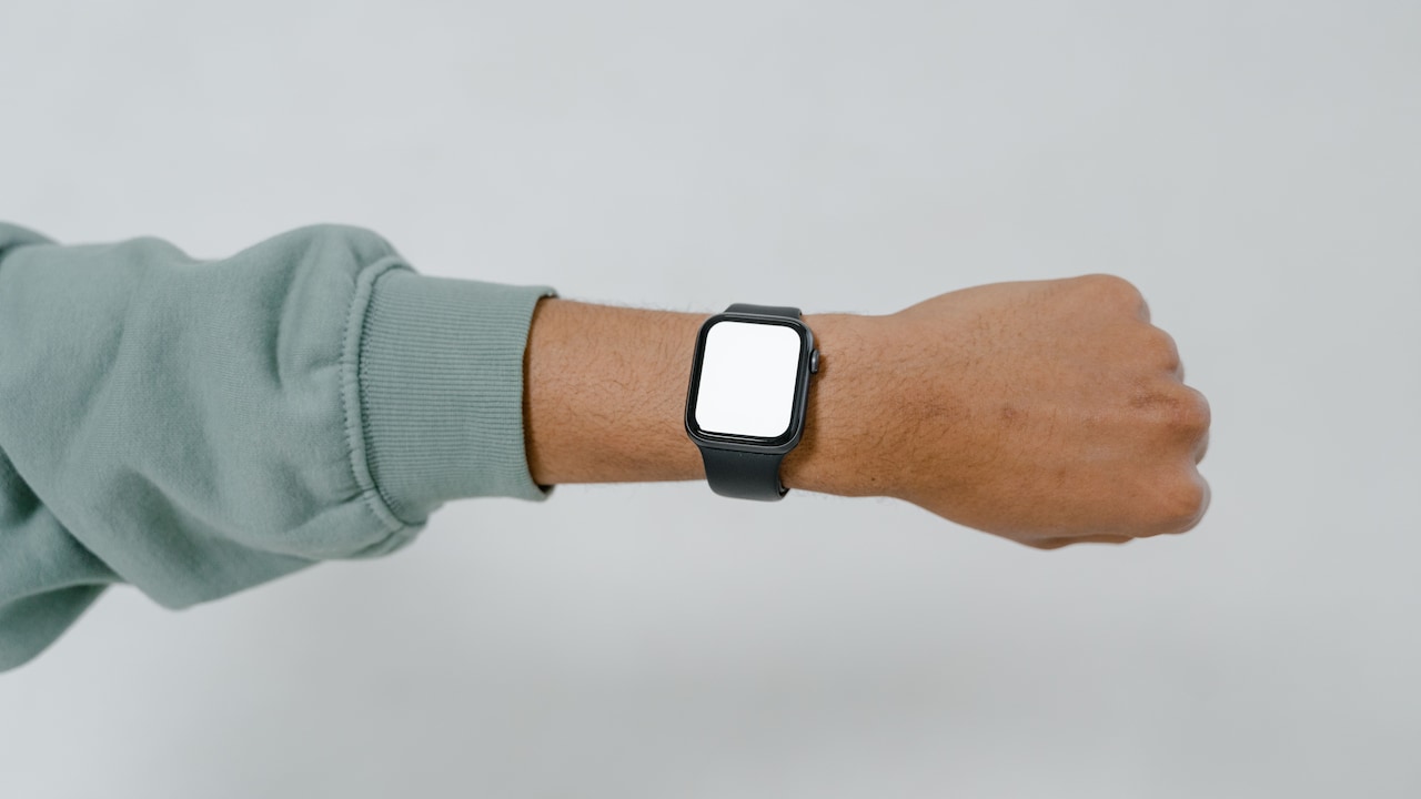7 Budget Fitness Watches That Deliver More Than Expected 7 Budget Fitness Watches That Deliver More Than Expected