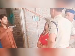 ब&zwj;िहार: पुल&zwj;िस पर पिस्टल तानने वाले युवक के एनकाउंटर पर बवाल, थानाध&zwj;िकारी सह&zwj;ित 5 पुल&zwj;िसकर्मी सस्&zwj;पेंड