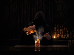 6 Cool Bars In Bengaluru That Are Redefining The City's Nightlife