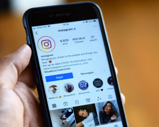 Instagram अकाउंट सुरक्षित ठेवायचे? स्पॅम फॉलोअर्स लगेच काढून टाका