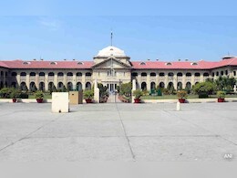'भगवा ने मारा...' कासगंज हिंसा पर बोली थीं अफसर, अब इलाहाबाद हाई कोर्ट ने दी क्लीन चिट