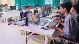 Startup Makes Fresh Graduates Sleep On Floor, Later Fires Them Verbally: 'Treated Like Garbage'