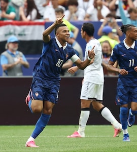 France vs Iraq LIVE Score, FRA vs IRQ FIFA World Cup 2026 Match LIVE Updates: Kylian Mbappe Scores Twice, Inches Towards Lionel Messis Huge Record