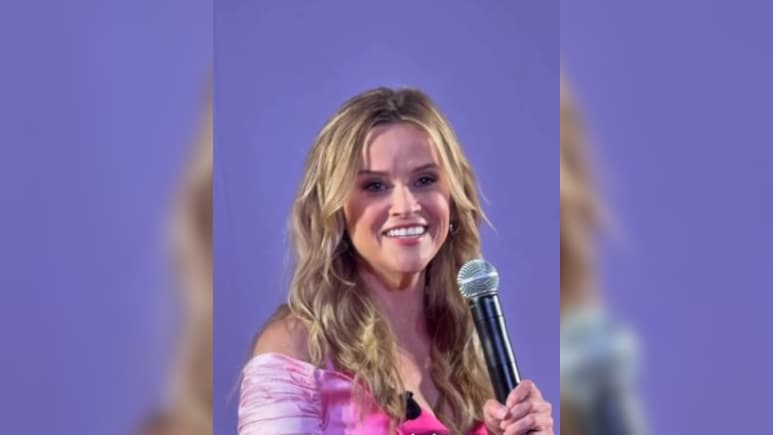 At Legally Blonde Reunion, Emotional Reese Witherspoon Passes The Pink Torch To Lexi Minetree