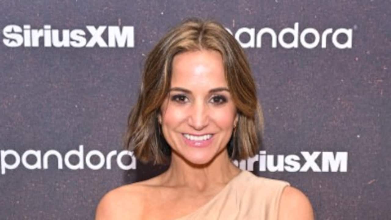NFL Podcaster’s ‘Super Shady’ Claim Adds Fresh Twist To Mike Vrabel And Dianna Russini Controversy