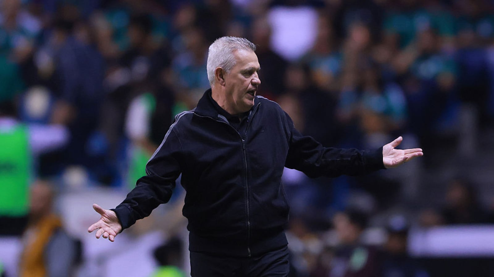 Javier Aguirres Final World Cup Rescue: Mexicos Firefighter Battles Old Tactical Ghosts