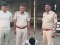 राजस्थान: पलंग पर रात में सो रही थी पत्नी, पति ने कुल्हाड़ी से गला काटकर मार डाला