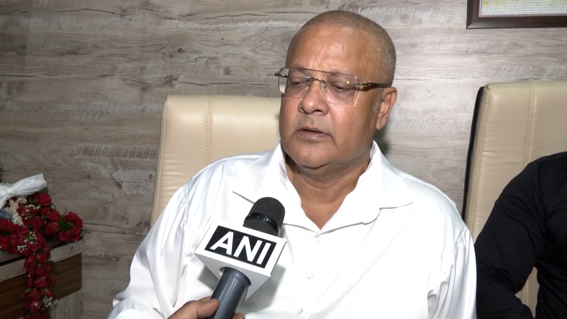TMC Faces Fresh Setback As Minority Cell Leader Ajmal Siddiqui Quits