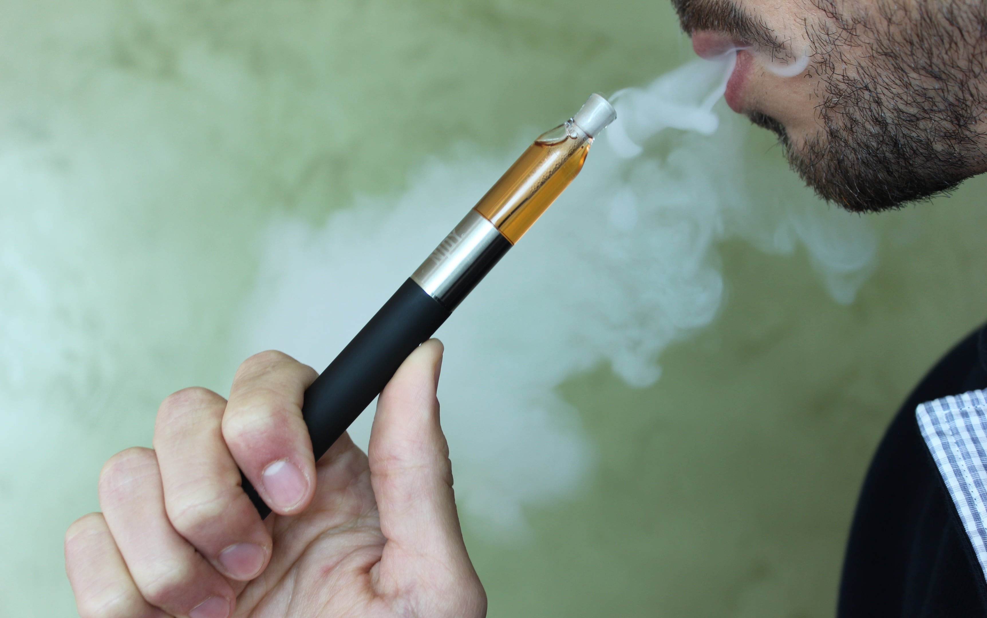Shopify suspends vape sales as US rules target online e-cigarette retailers