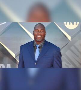 How Vin Baker Lost A Fortune To Addiction, Worked At Starbucks, And Found His Way Back To The NBA