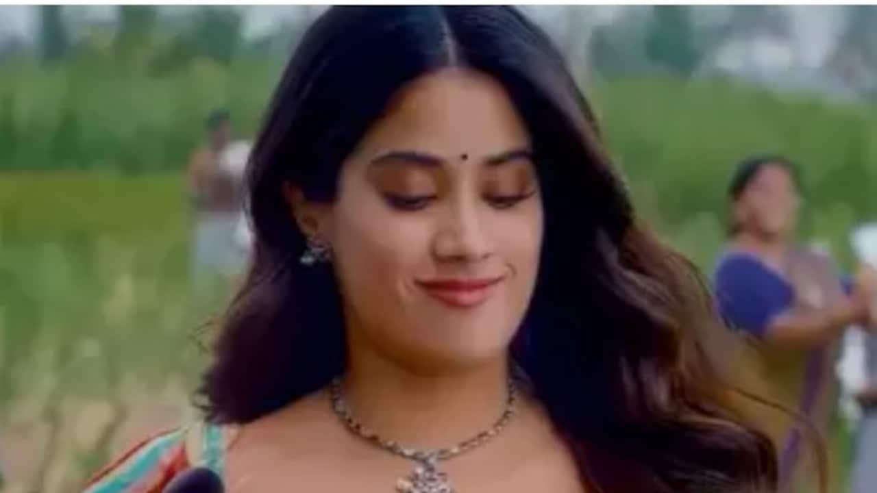 'एक्ट्रेस को दोष न दें' पेद्दी में ऑब्जेक्टिफिकेशन को लेकर हुए विवाद के बीच जाह्नवी कपूर को आशिका रंगनाथ ने किया सपोर्ट