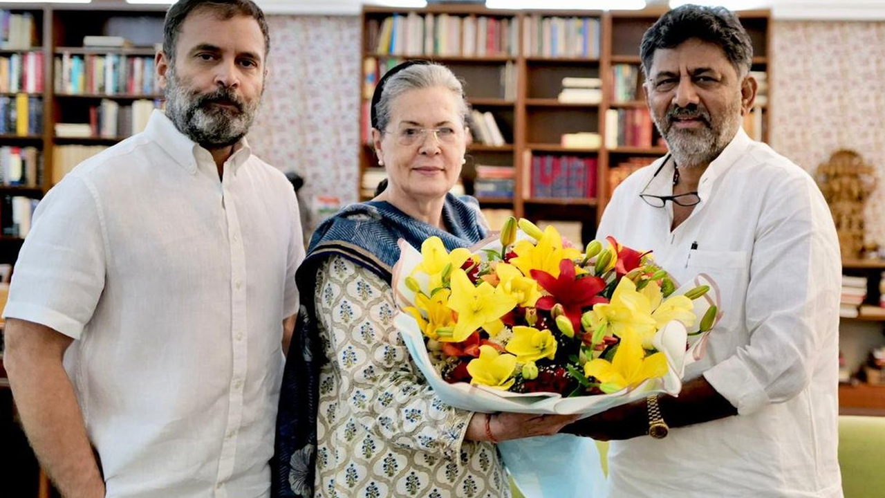 DK Shivakumar Credits Gandhi Family For Political Journey