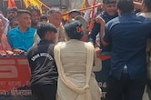 खाटूश्यामजी में श्रद्धालुओं ने बैरियर तोड़े, हंगामे में होमगार्ड के पैर की टूटी हड्डी, वीडियो वायरल