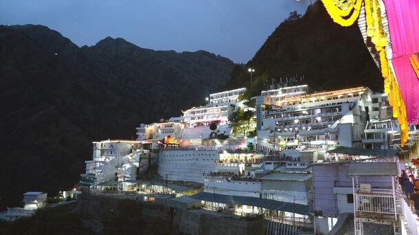 J&K Court Seeks Records In Rs 550 Crore "Fake Silver" Offerings At Vaishno Devi