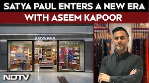 Satya Paul, The Designer Label That Made Sarees Modern, Enters A New Chapter With Aseem Kapoor
