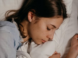 Poor Sleep In Your 40s And 50s May Raise Alzheimer's Risk Later; AIIMS Doctor Explains