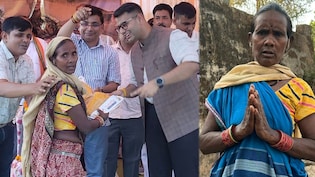 नक्&zwj;सल गढ़ रहे गांवों में चला 'अम्मा' का जादू, MLA-एसपी भी हुए मुरीद, तोहफे में दी पीली साड़ी