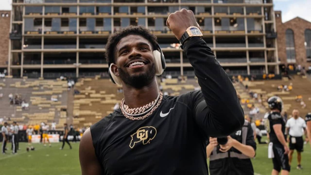 Cleveland Browns Coach Mike Bajakian 'Blown Away' By Shedeur Sanders As QB Battle Heats Up