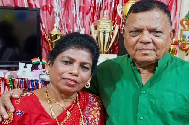भोपाल में बुजुर्ग दंपती की हुई हत्या: 3 गोलियां मारकर क&zwj;िसने ली जान? बेटे की कहानी निकली झूठी