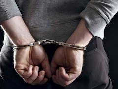 आगरा में 30 हजार रुपये र‍िश्वत लेते रंगे हाथों पकड़ा गया बैंक मैनेजर, CBI ने जाल ब‍िछाकर की कार्रवाई