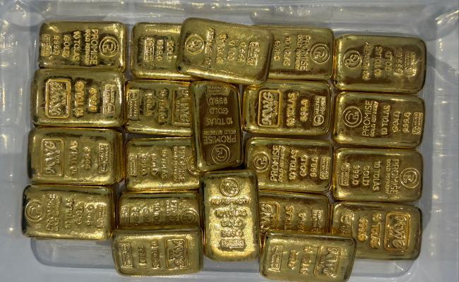 Gold Worth Rs 4 Crore Flies From Dubai To Ahmedabad In Plane's Toilet Speaker