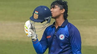 Vaibhav Suryavanshi का नया वीडियो वायरल, बल्ले के बाद अब खाने की पसंद ने खींचा ध्यान
