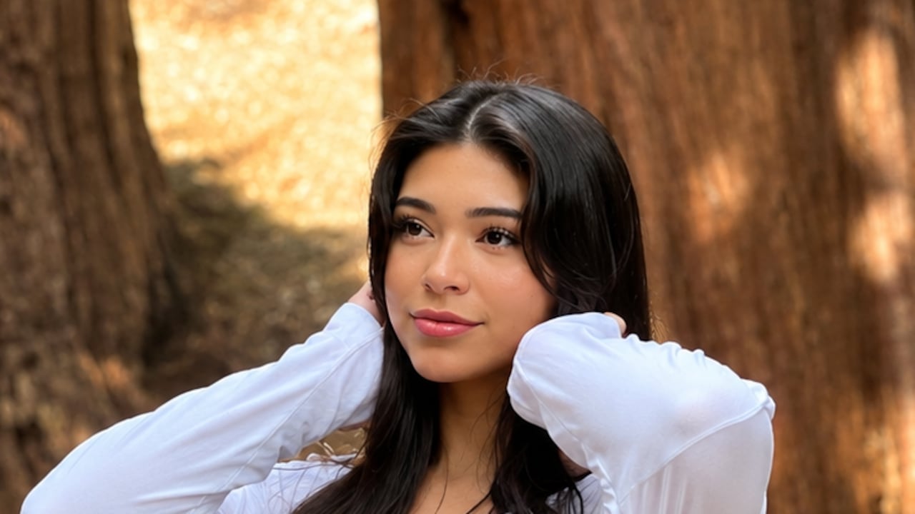 5 Female Streamers With OnlyFans Accounts