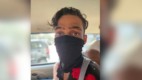 मुंबई को दहलाने की साजिश रचने वाले हुजैफा की पाकिस्तानी आतंकियों से थी सीधी बातचीत, दिल्ली लेकर पहुंची पुलिस
