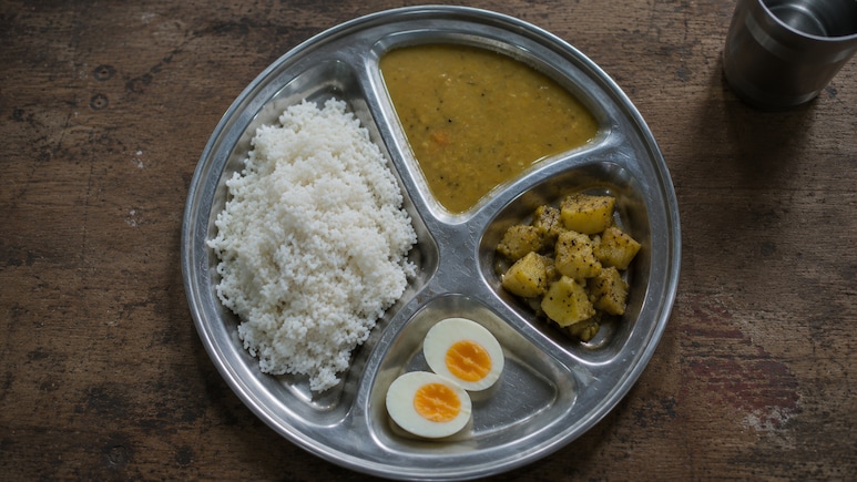 Nutrition vs Budget: The Egg Debate In Bengal's Mid-Day Meal, Explained