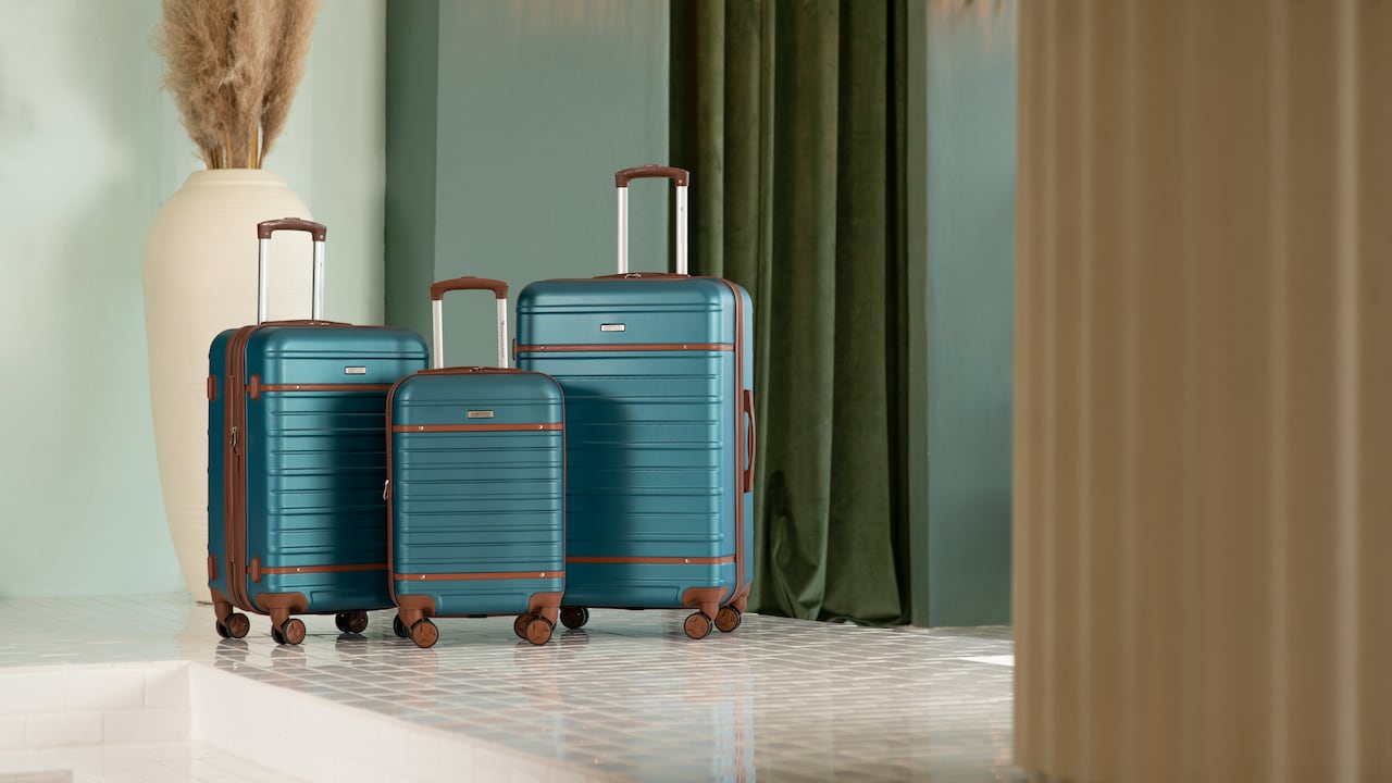 Amazon Wardrobe Refresh Sale: 7 Samsonite Suitcases Amazon Wardrobe Refresh Sale: 7 Samsonite Suitcases