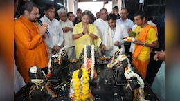 BJP Marks PM Modi's Record 12-Year Tenure With Pujas, Aartis Across Delhi