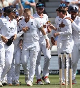Ben Stokes Retirement Announcement Draws Applause From Crowd, Then Comes The Unthinkable