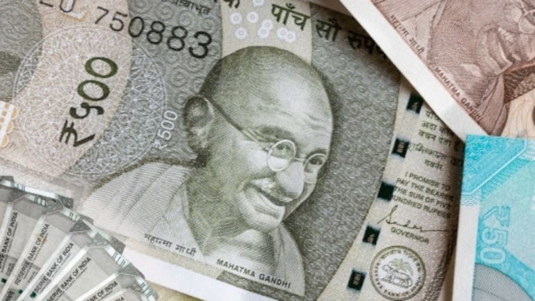 100, 200, 500 रुपये के कागज वाले नोट क्&zwj;या बंद होने वाले हैं? प्&zwj;लास्टिक नोट की तैयारी के बीच RBI ने बताई सच्&zwj;चाई