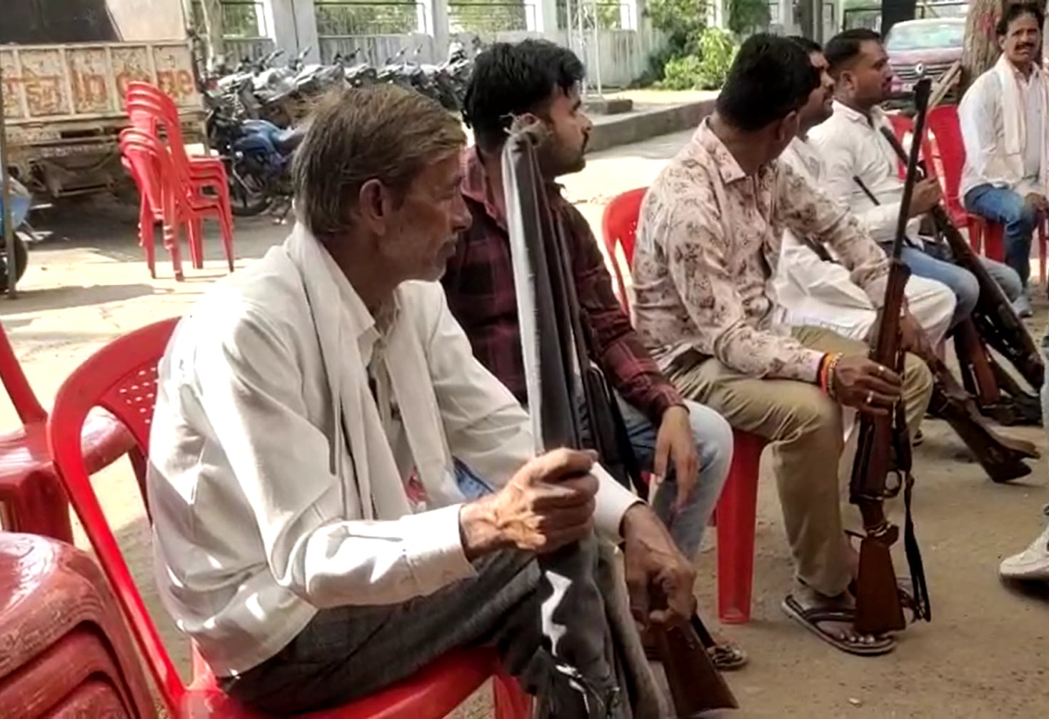 Gwalior Gun Culture: बंदूकों का शौक Gwalior Gun Culture: बंदूकों का शौक