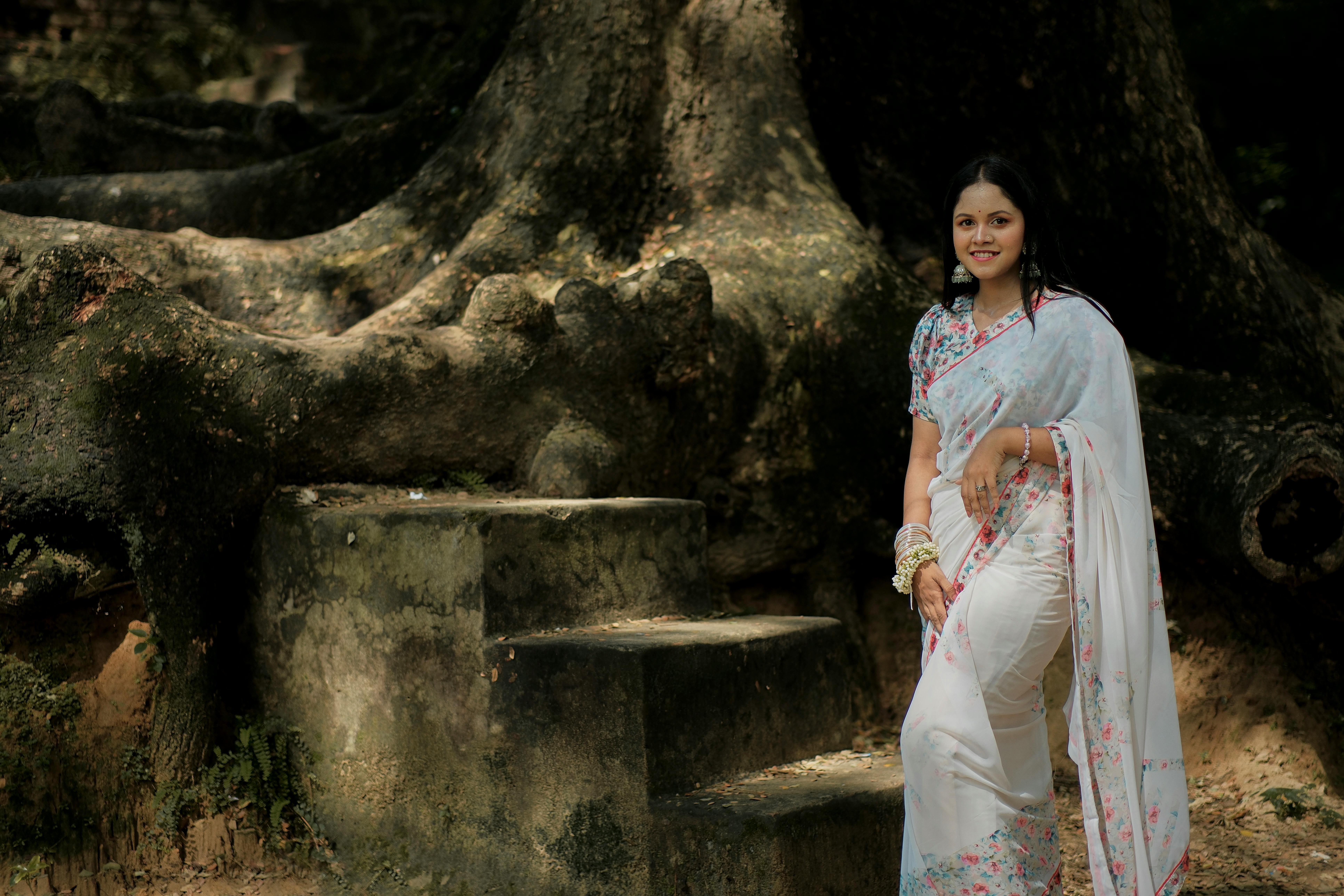 Top 5 Readymade Sarees Under ₹1,000 On Shopsy GRWM Sale