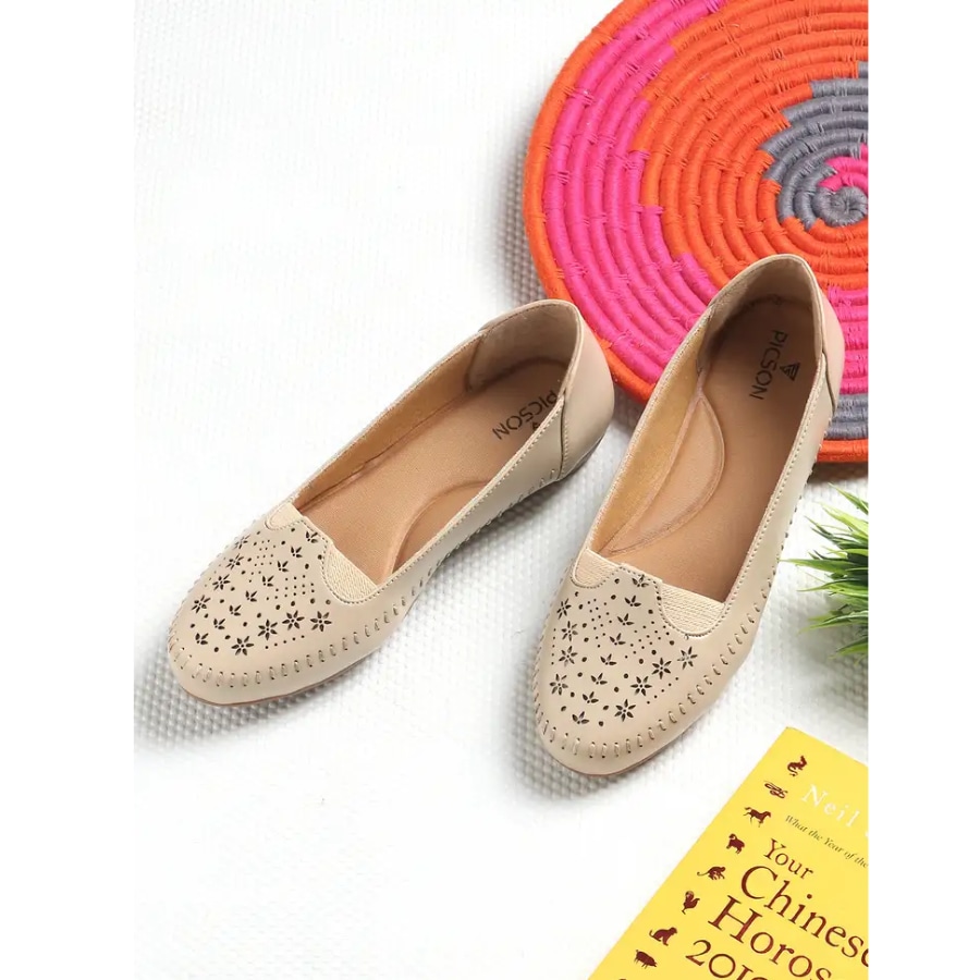 Click here to buy: Picson Extra Soft Cushioned Stylish Bellies