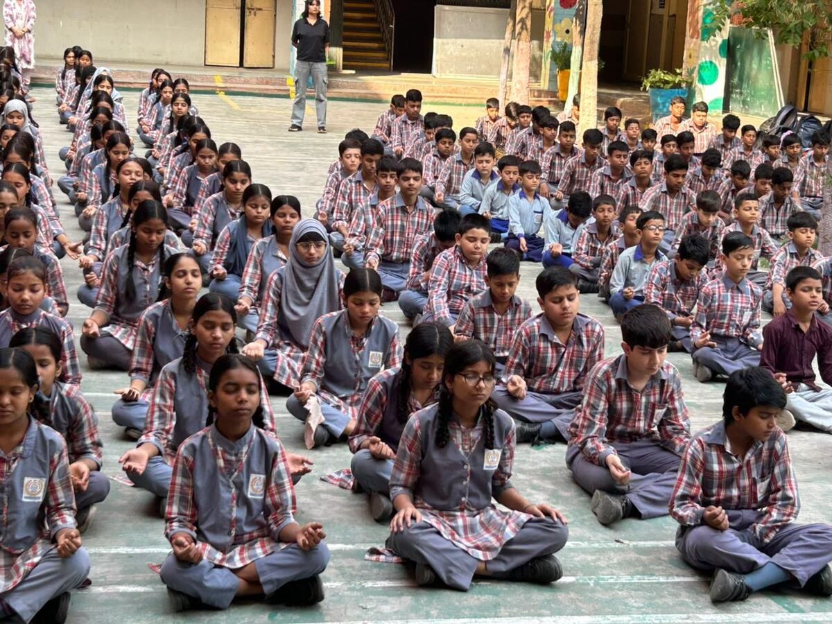 ईशा फ़ाउंडेशन देश भर में कराएगा 1,000 फ्री योग सत्र ईशा फ़ाउंडेशन देश भर में कराएगा 1,000 फ्री योग सत्र