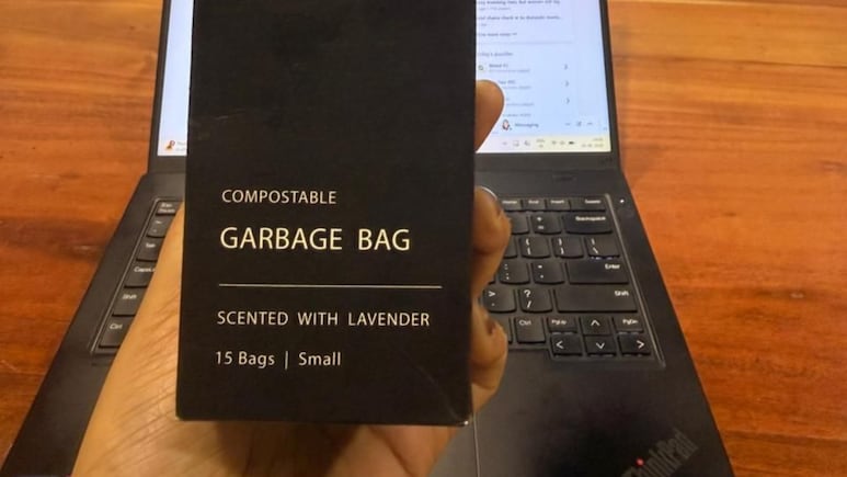 वेलकम किट में मिला Garbage Bag... महिला ने सोशल मीडिया पर किया पोस्ट, बताया सबसे जरूरी गिफ्ट